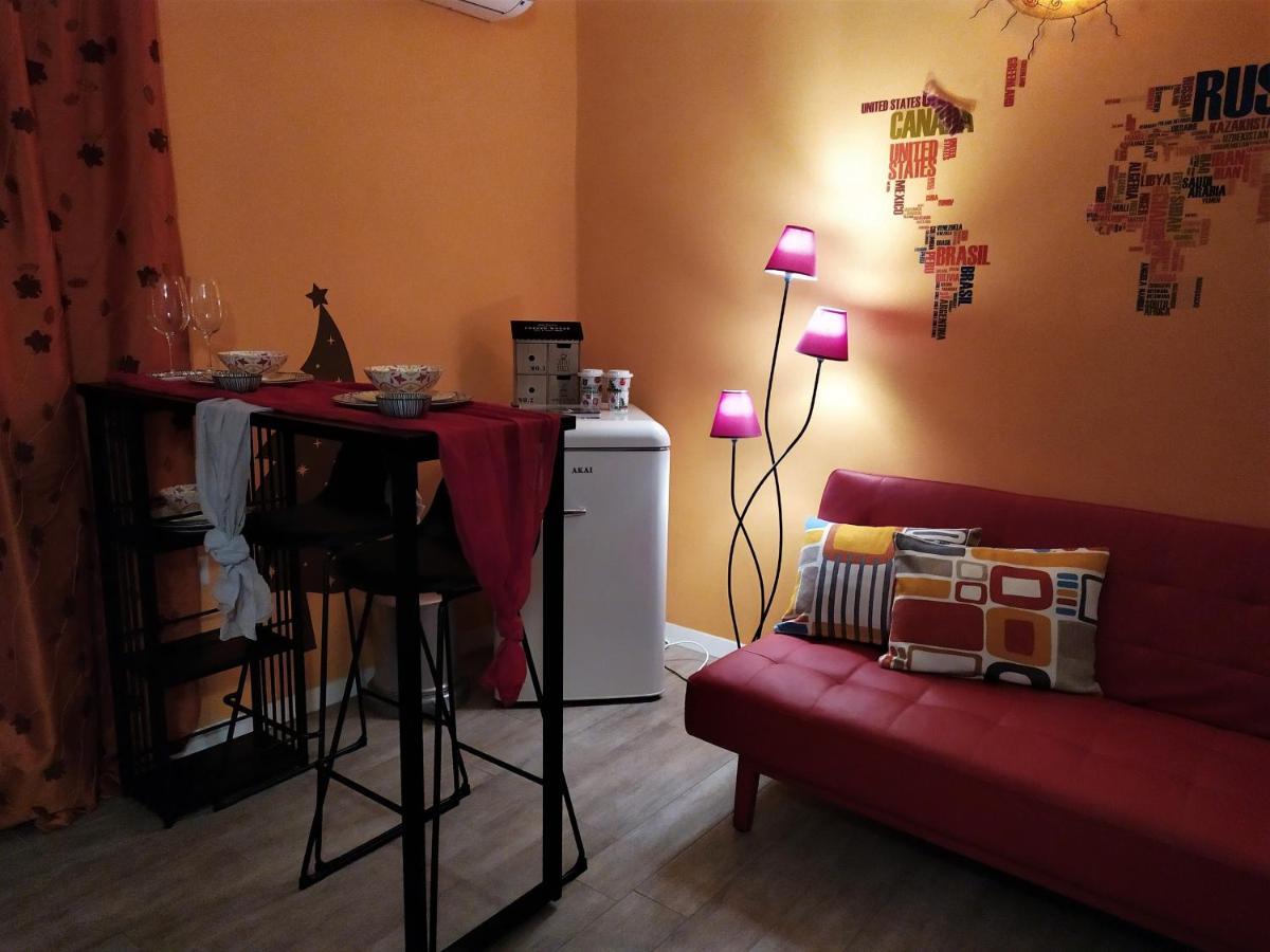 La 'Nziria Apartment Наполи Екстериор снимка