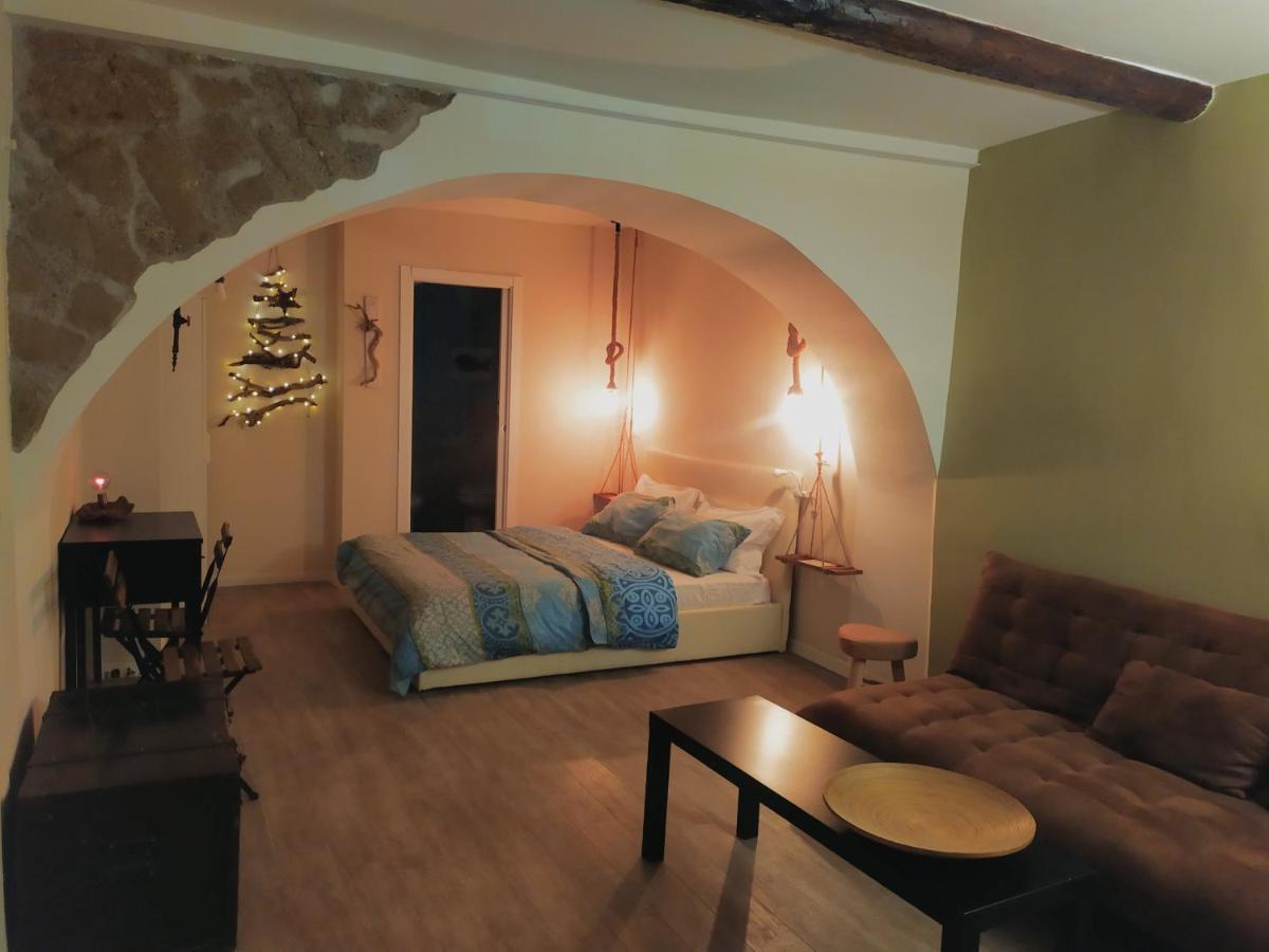 La 'Nziria Apartment Наполи Екстериор снимка
