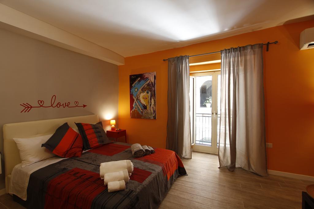 La 'Nziria Apartment Наполи Екстериор снимка